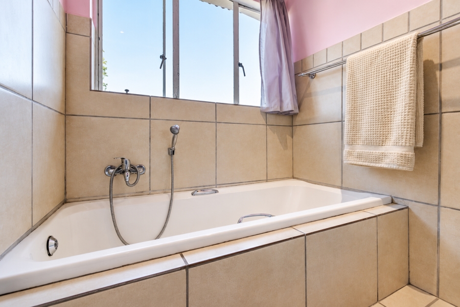 4 Bedroom Property for Sale in Joubertina Eastern Cape